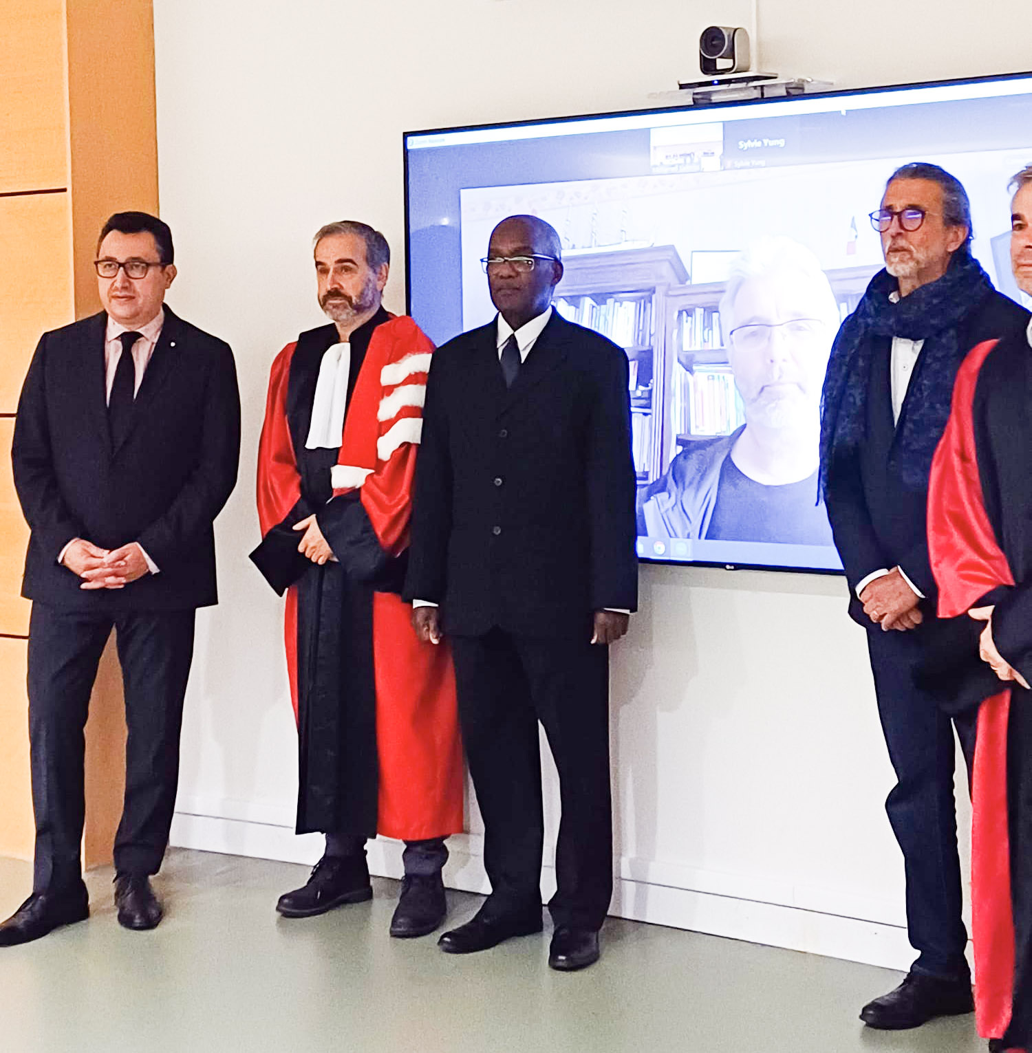 image Salimou Mohamed vient d'obtenir son Doctorat en Sciences de gestion